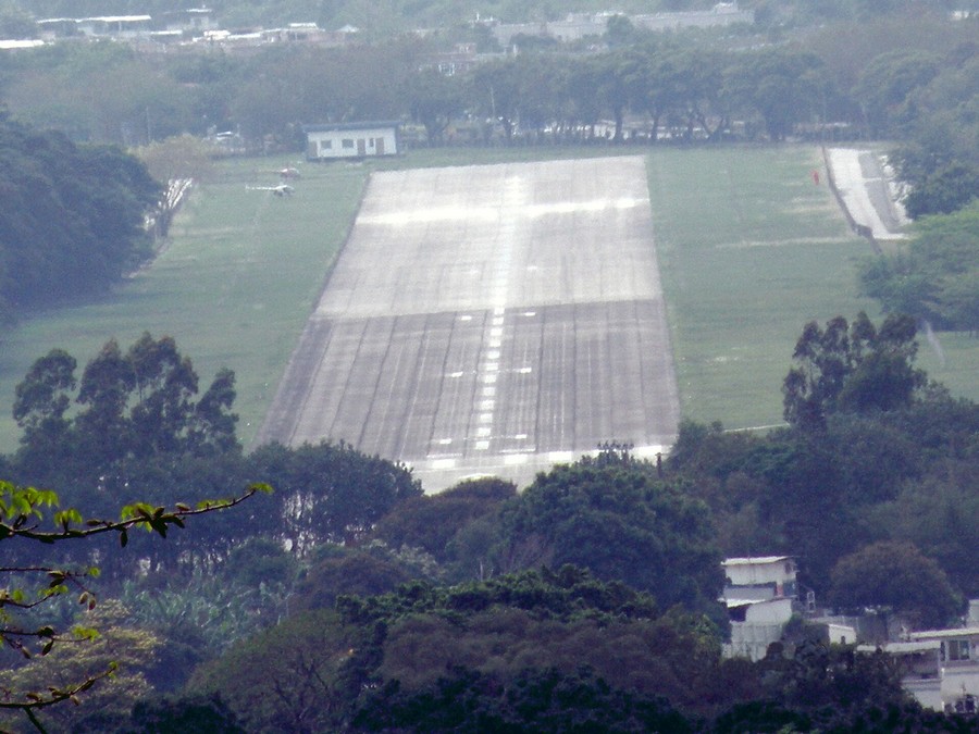 Аэропорт Srednekolymsk Airport (Srednekolymsk)
